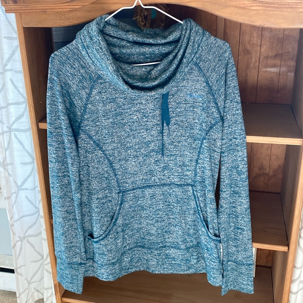 Long sleeve Reebok shirt
